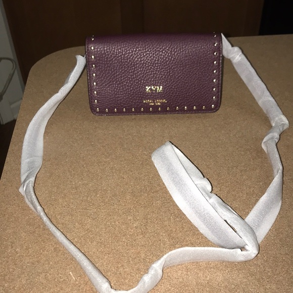 henri bendel Handbags - 76. NEW HENRI BENDEL WEST 57th SMARTPHONE CROSSBODY BAG